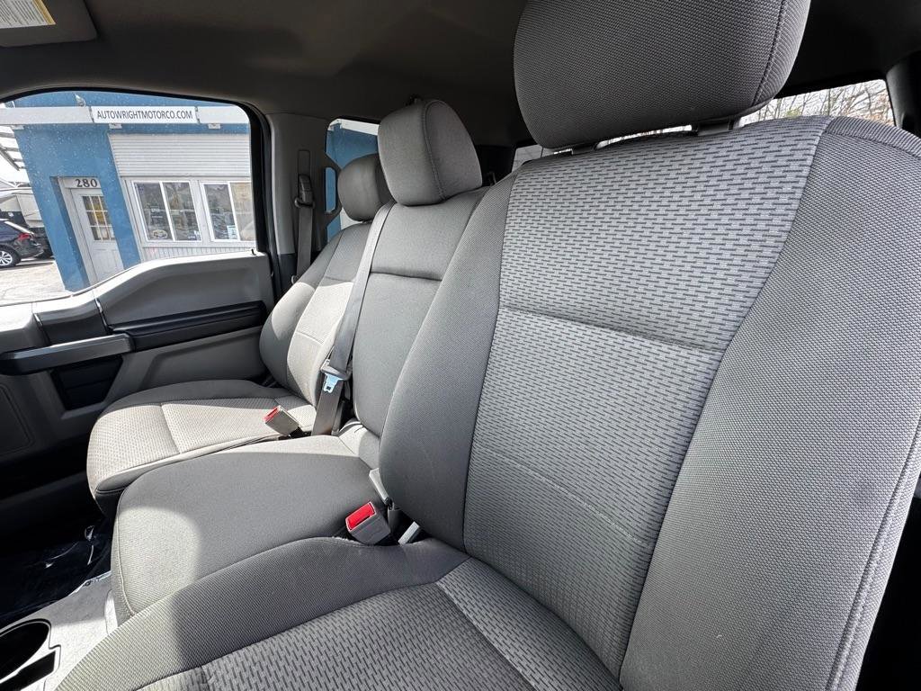 Used 2019 Ford F150 XLT w/ Equipment Group 302A Luxury AWD/4WD image 10