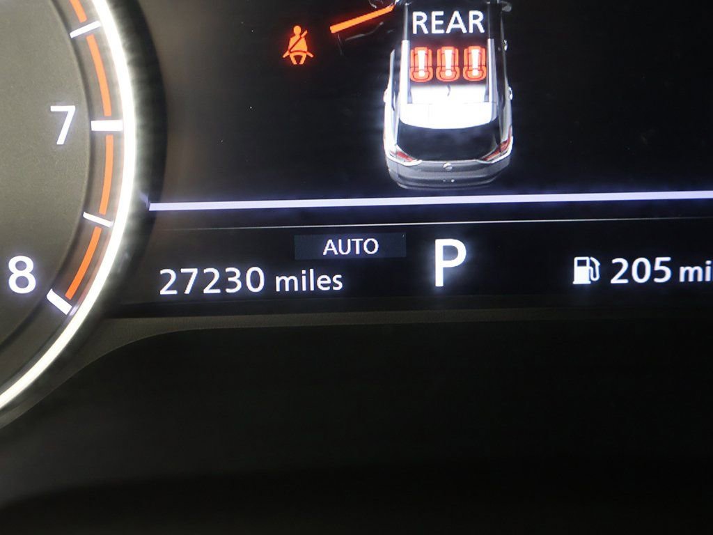 Used 2023 Nissan Rogue SL w/ SL Premium Package image 40