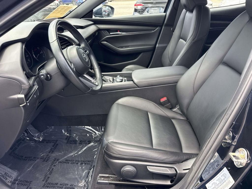 Used 2019 MAZDA MAZDA3 Hatchback FWD image 22