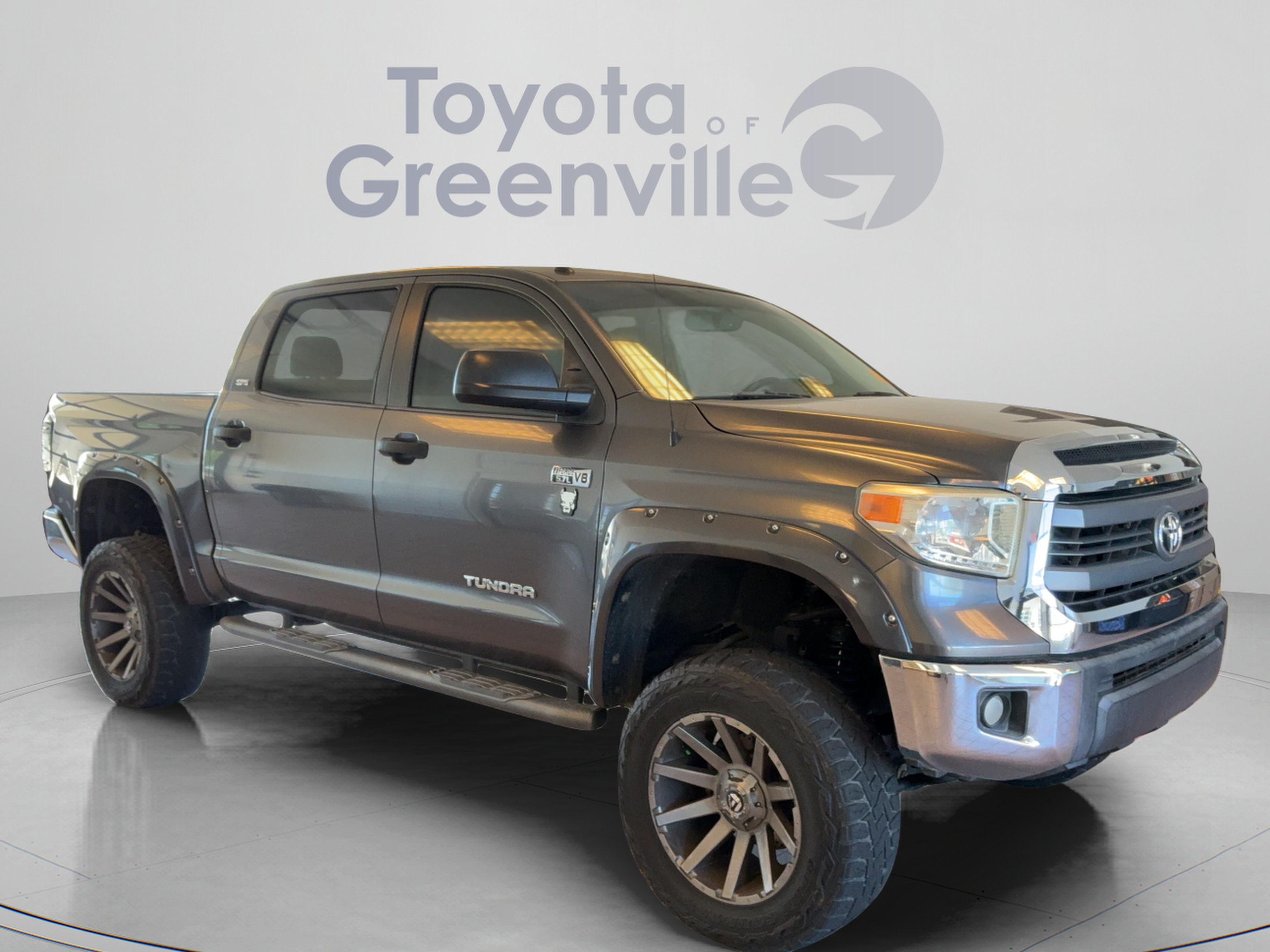 Used 2014 Toyota Tundra SR5 w/ SR5 Upgrade Package AWD/4WD image 8