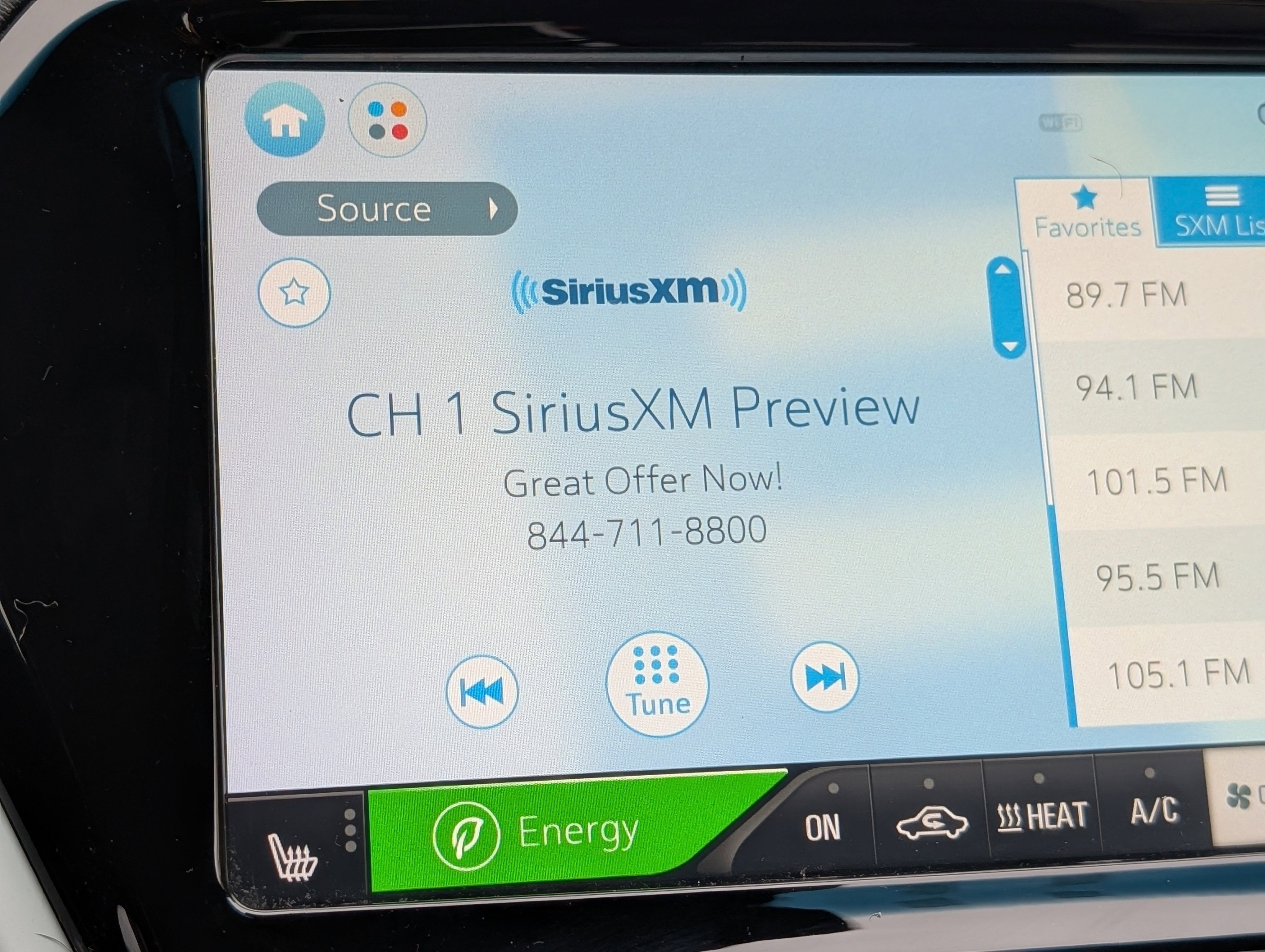 Used 2020 Chevrolet Bolt LT image 27