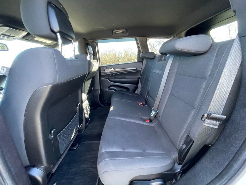 Used 2015 Jeep Grand Cherokee Laredo w/ Quick Order Package 23E image 22