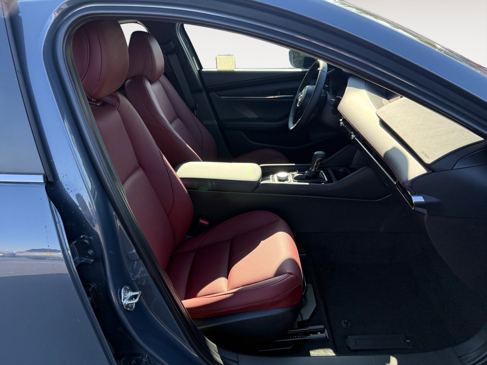 New 2026 MAZDA MAZDA3 Carbon w/ Appearance Package image 19