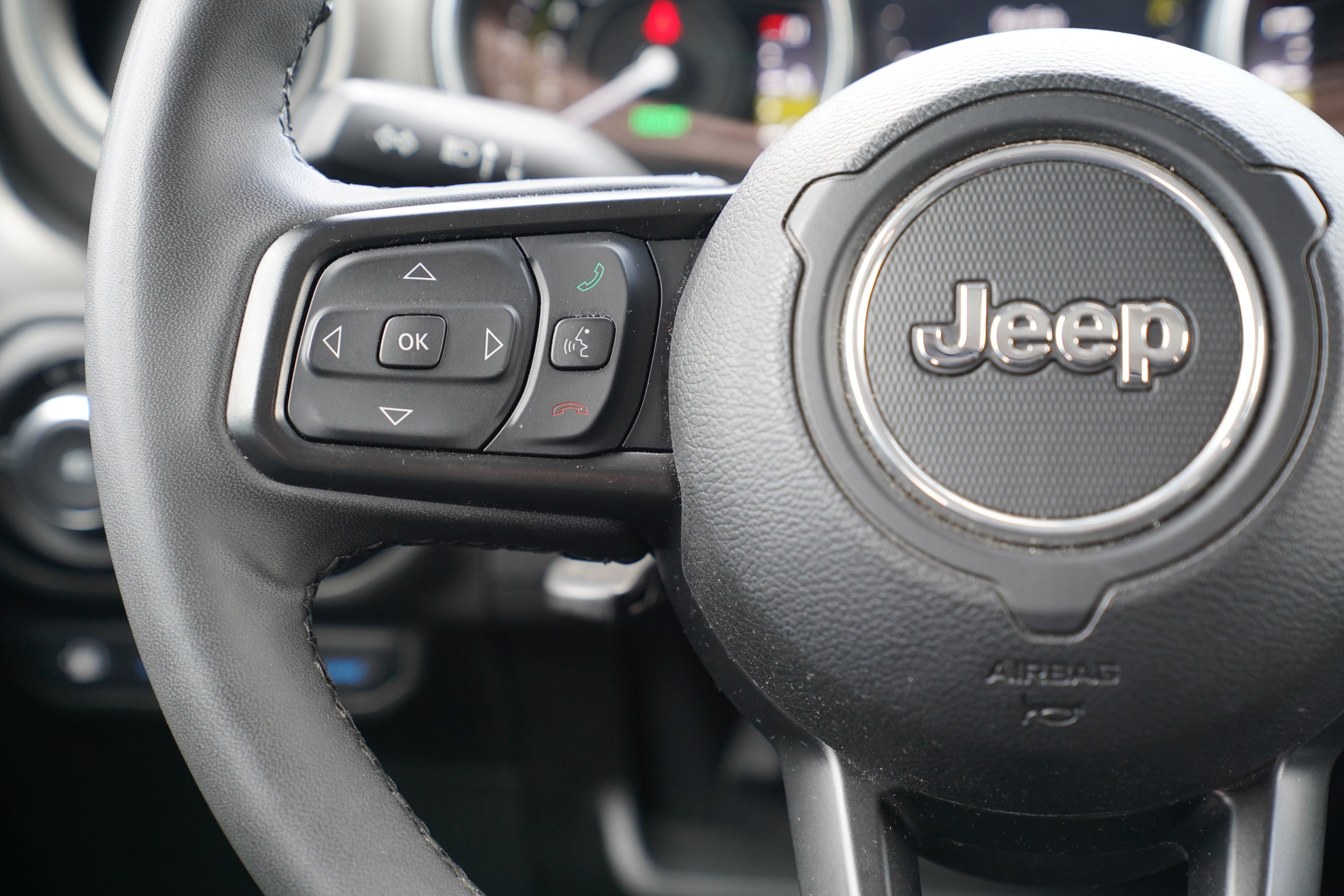 Used 2023 Jeep Wrangler Unlimited w/ Cold Weather Group AWD/4WD image 16