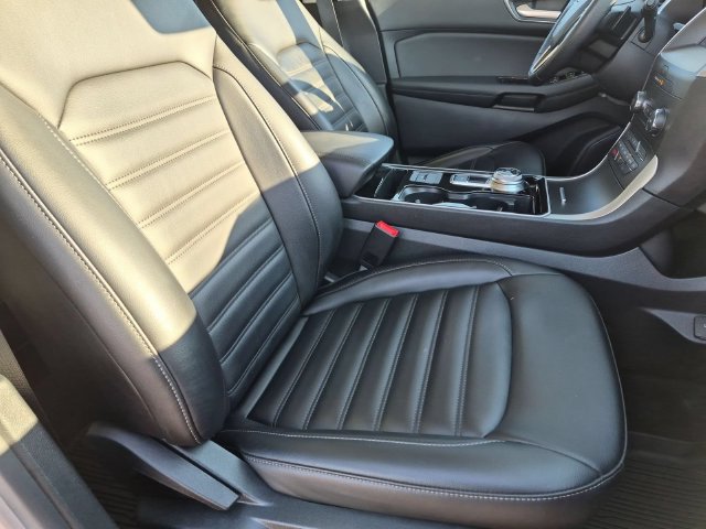 Used 2020 Ford Edge SEL w/ Convenience Package AWD/4WD image 31