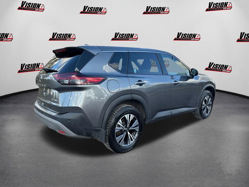 Used 2021 Nissan Rogue SV image 5