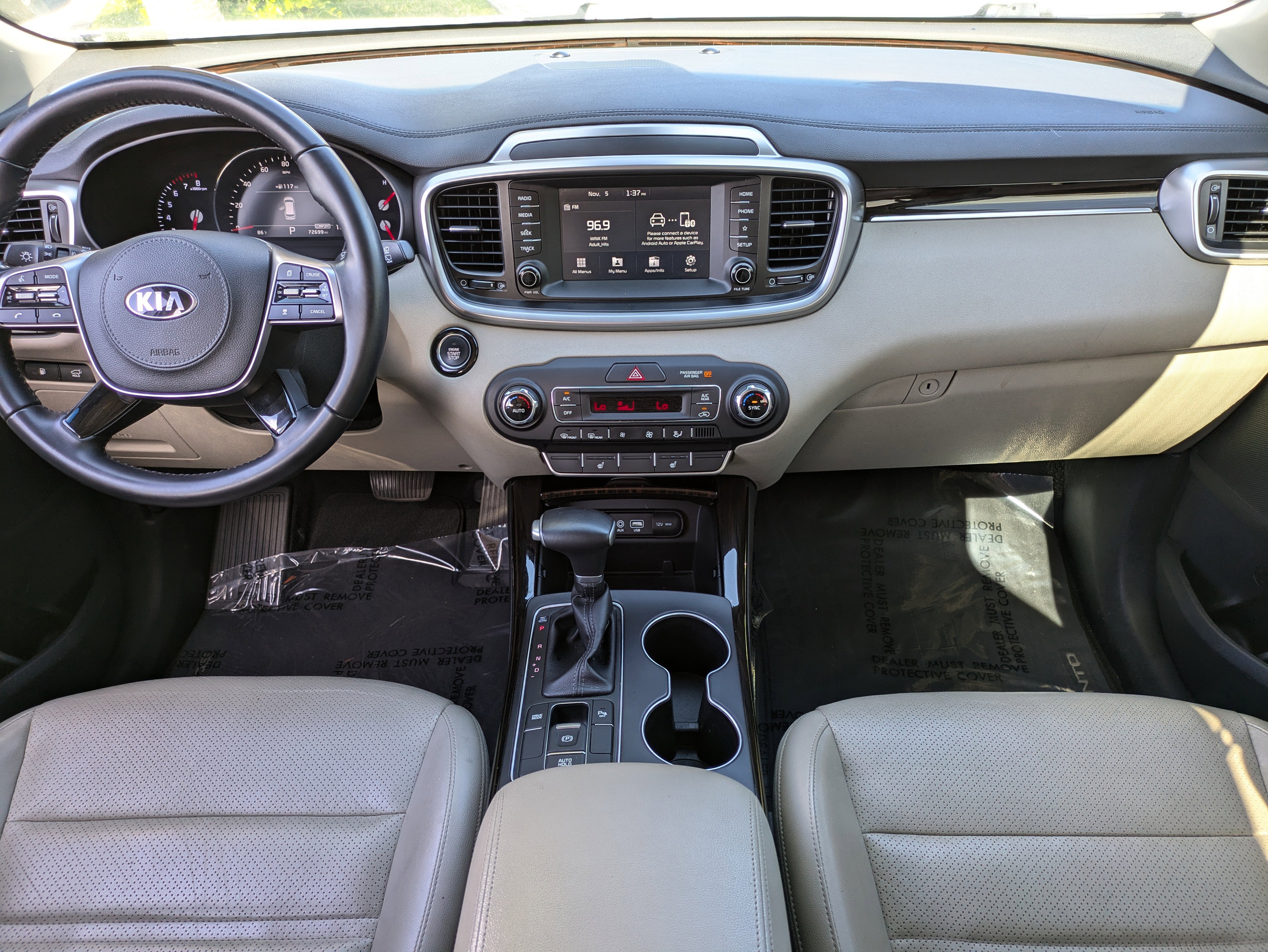 Used 2020 Kia Sorento EX image 17