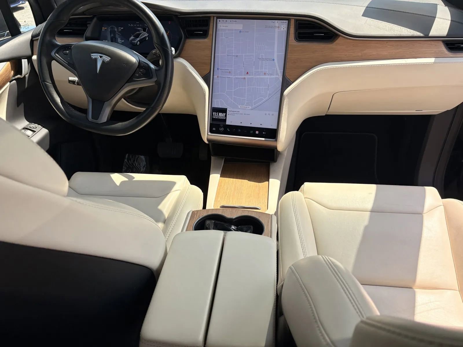 Used 2019 Tesla Model X Long Range AWD/4WD image 5