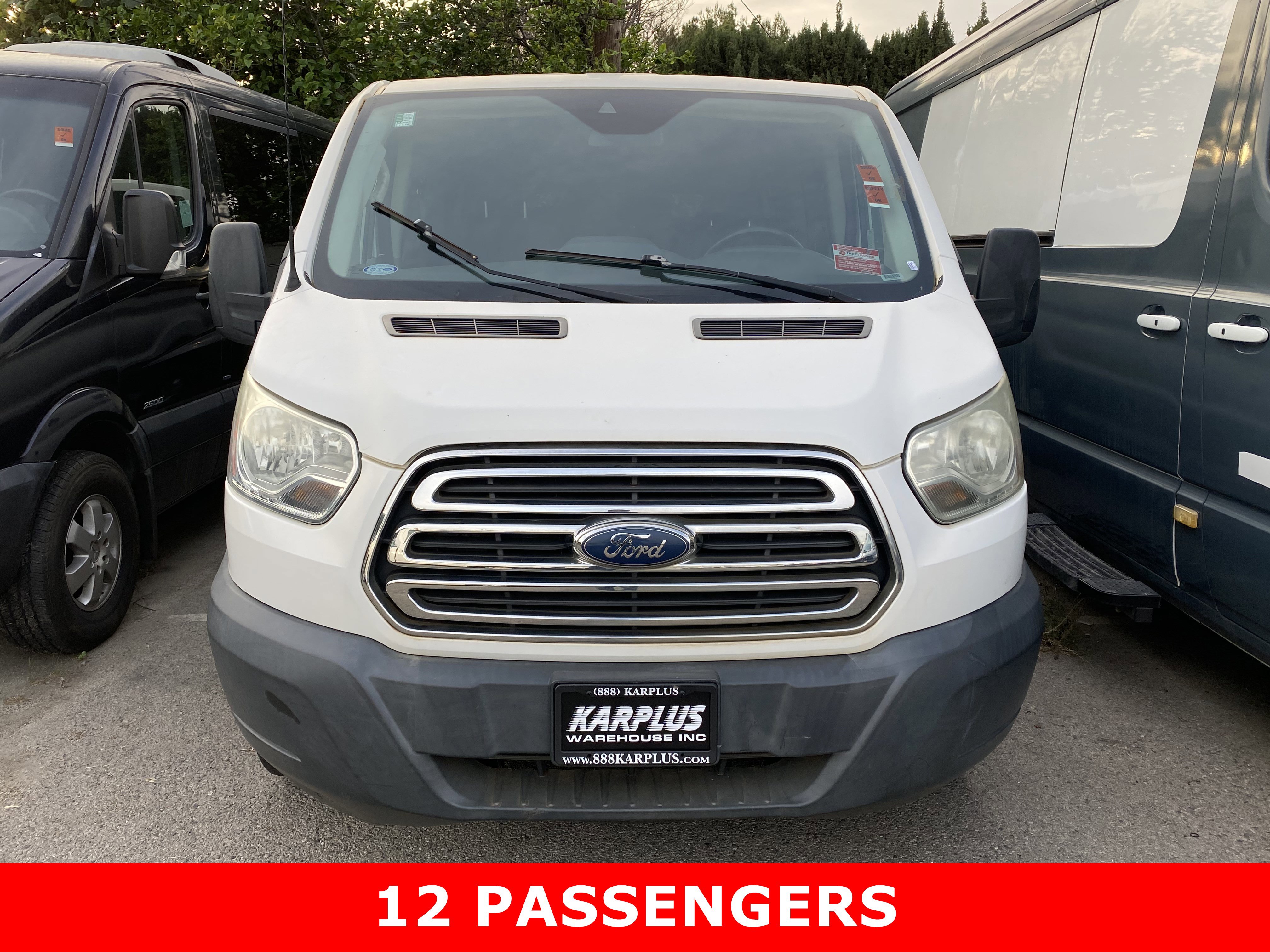 Used 2017 Ford Transit 350 XLT RWD image 3