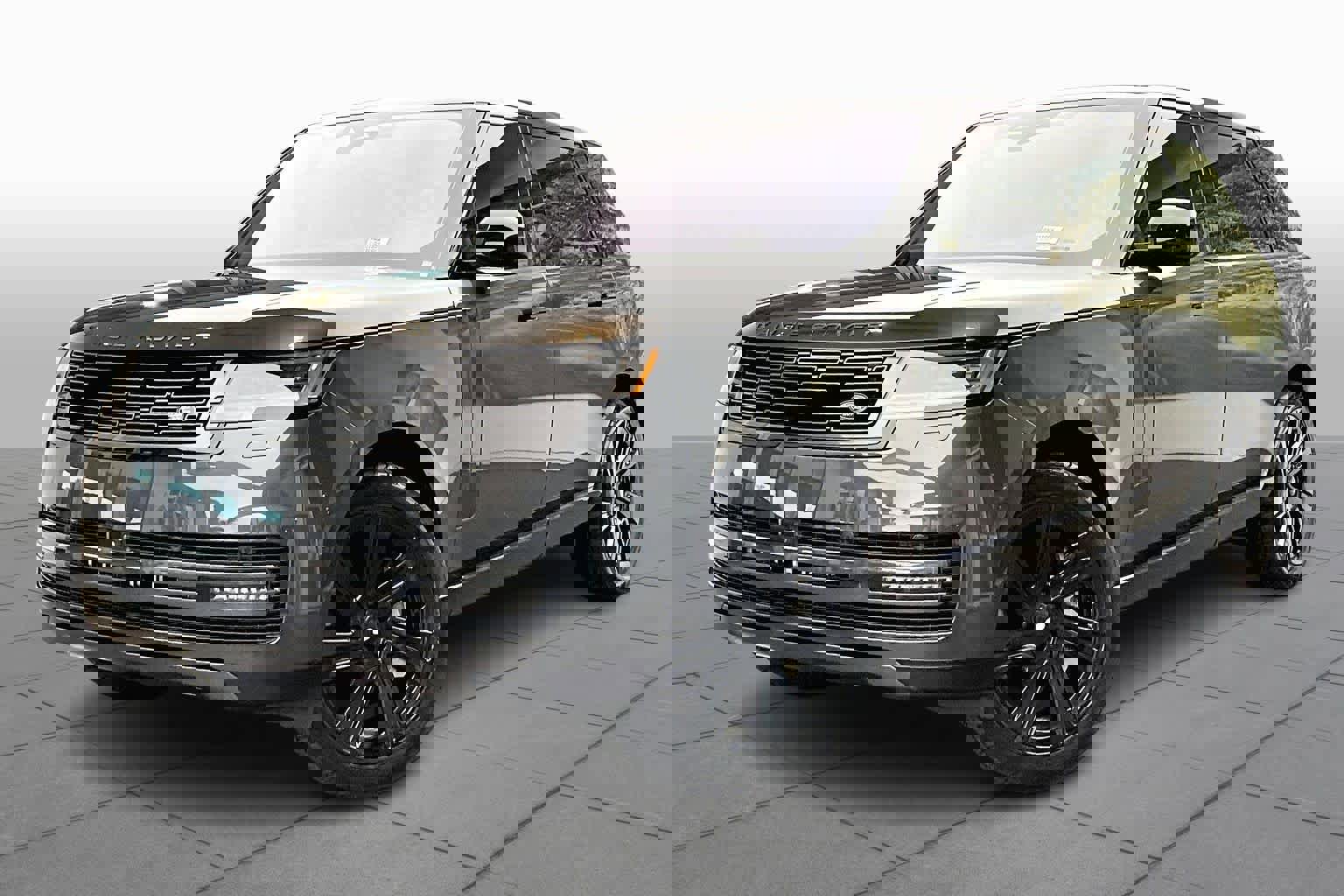 Used 2023 Land Rover Range Rover Long Wheelbase SE image 2