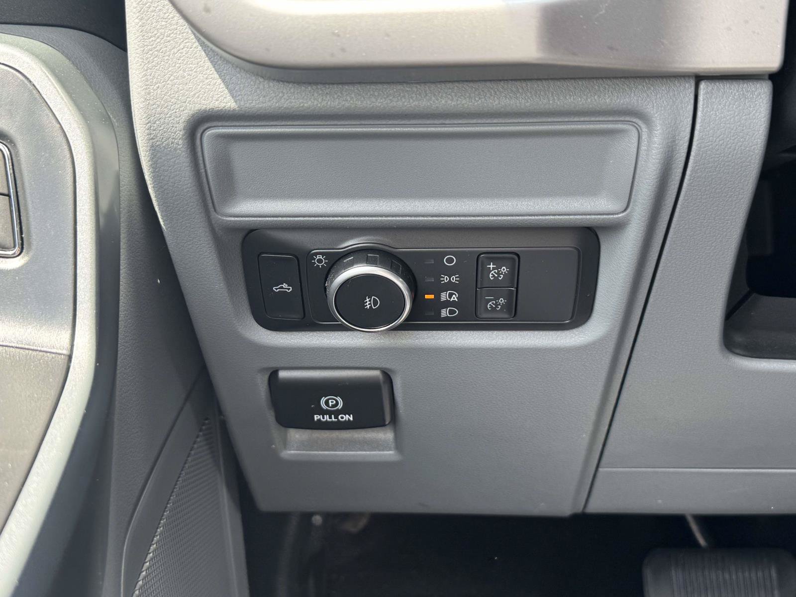 Used 2022 Ford F150 XLT AWD/4WD image 23