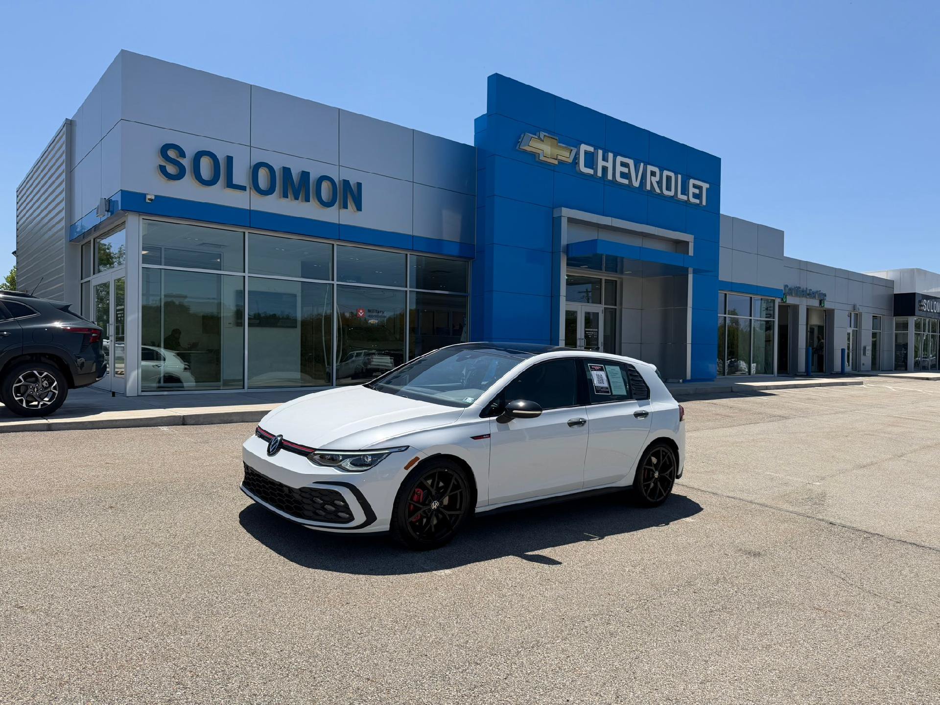 Used 2024 Volkswagen GTI SE FWD image 1