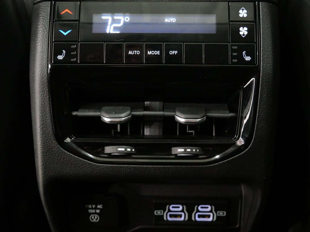 Used 2022 Jeep Grand Cherokee L Limited image 27