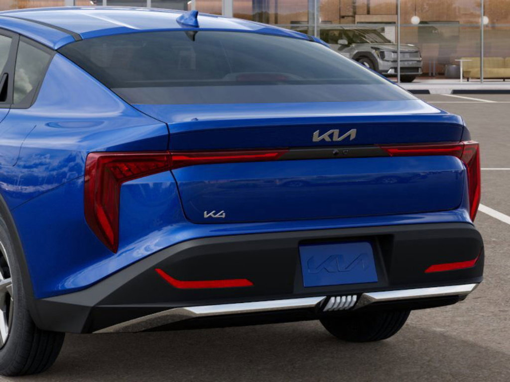New 2026 Kia K4 LXS image 34