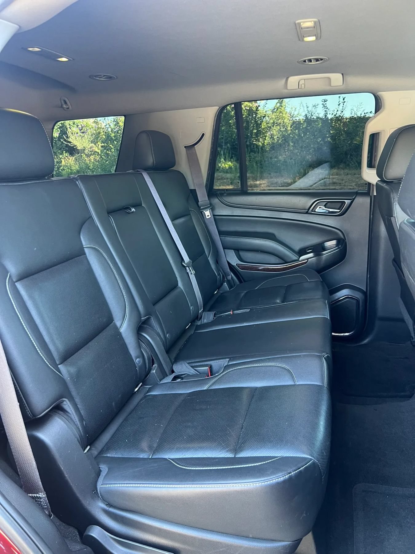 Used 2017 GMC Yukon SLT AWD/4WD image 14