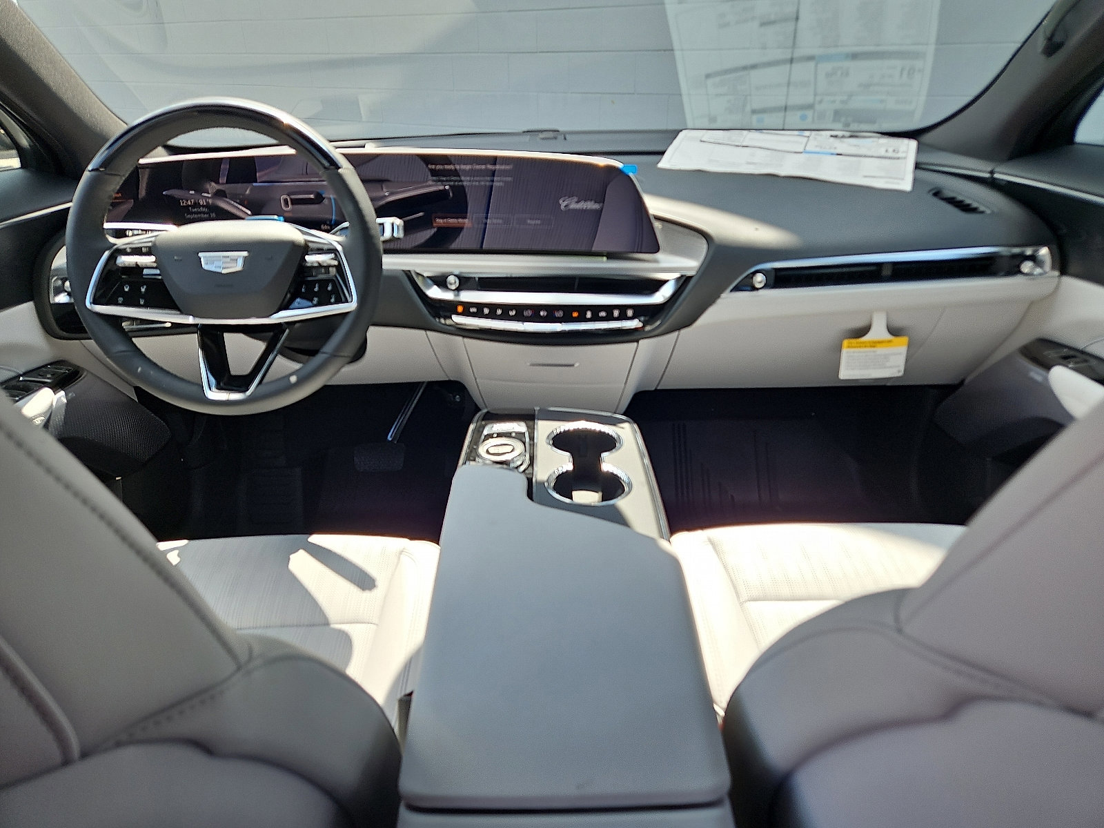 New 2026 Cadillac Lyriq Premium Sport w/ LPO, Floor Liner Package image 9