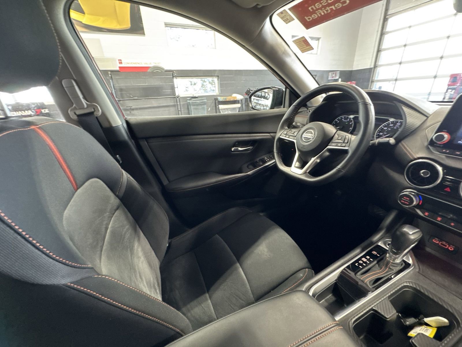 Used 2023 Nissan Sentra SR w/ Electronics Package image 7