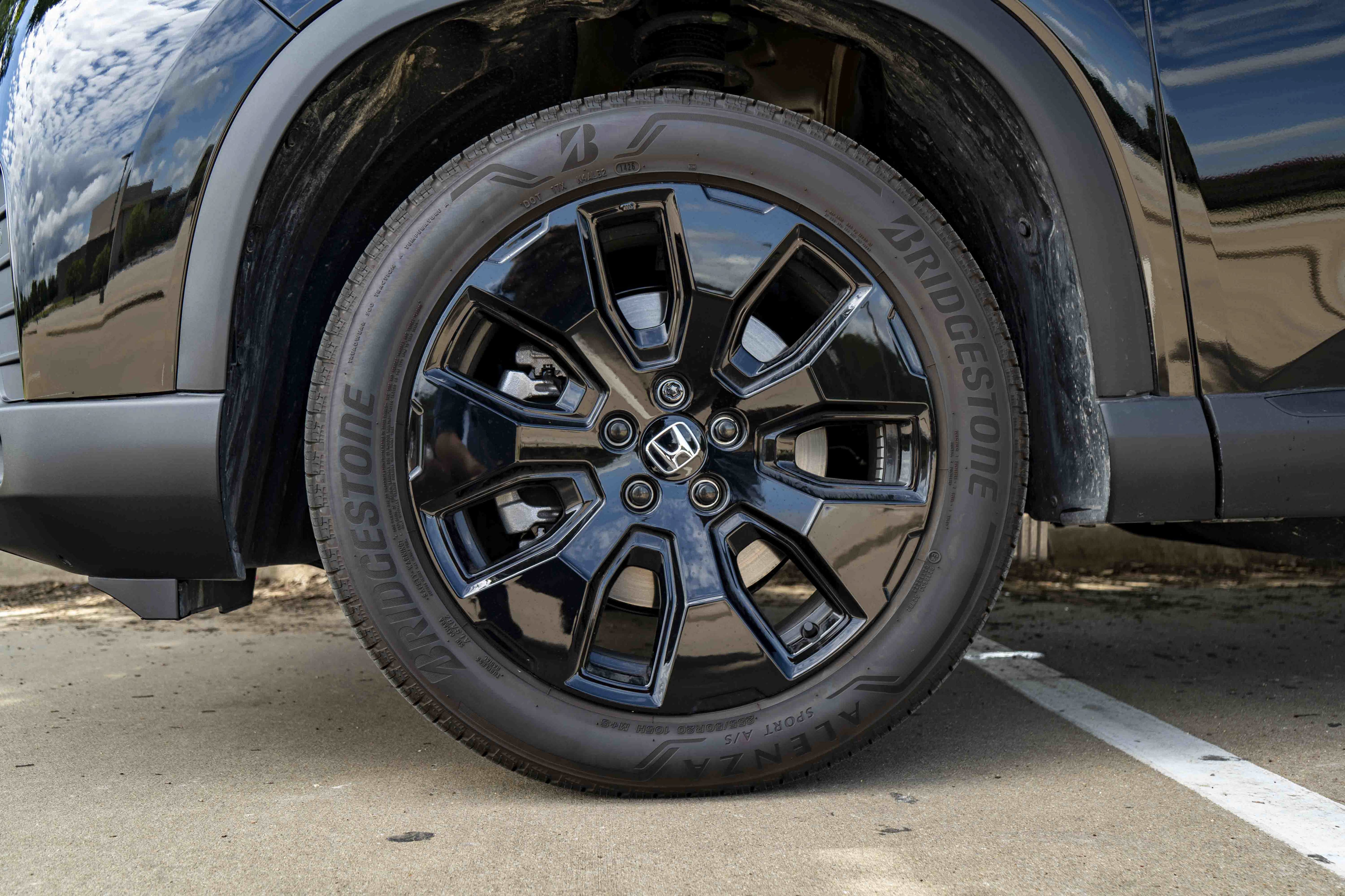 Used 2026 Honda Pilot Black Edition image 14