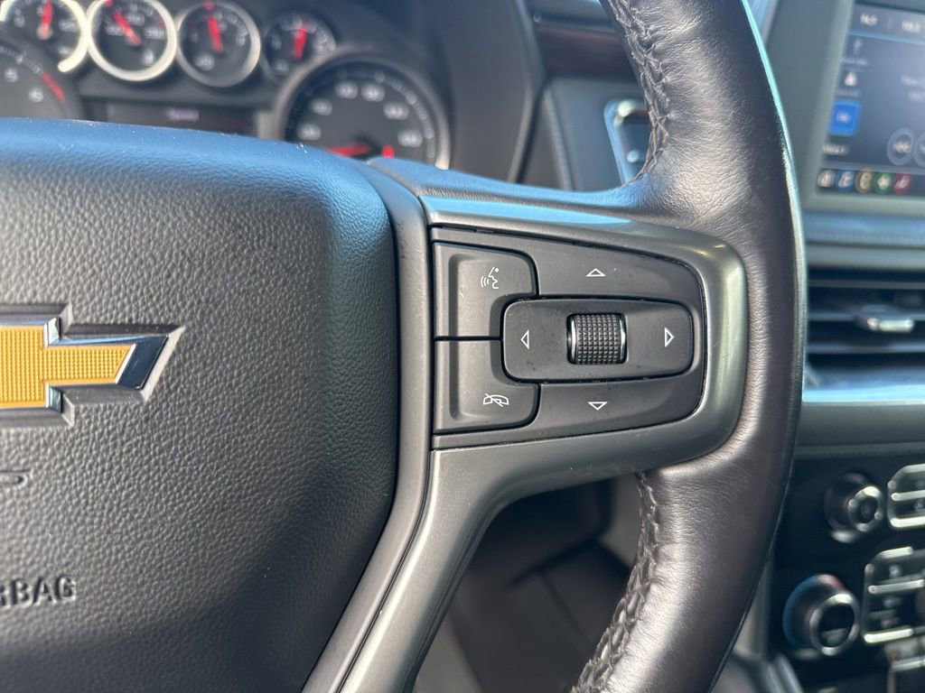 Used 2023 Chevrolet Suburban LS image 18