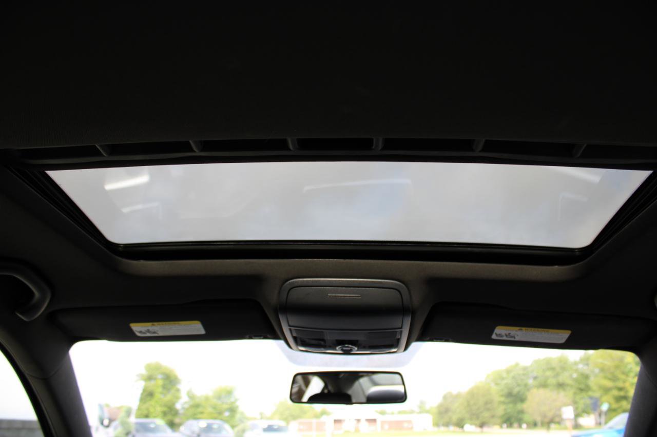 Used 2013 Volkswagen Jetta GLI Autobahn image 17