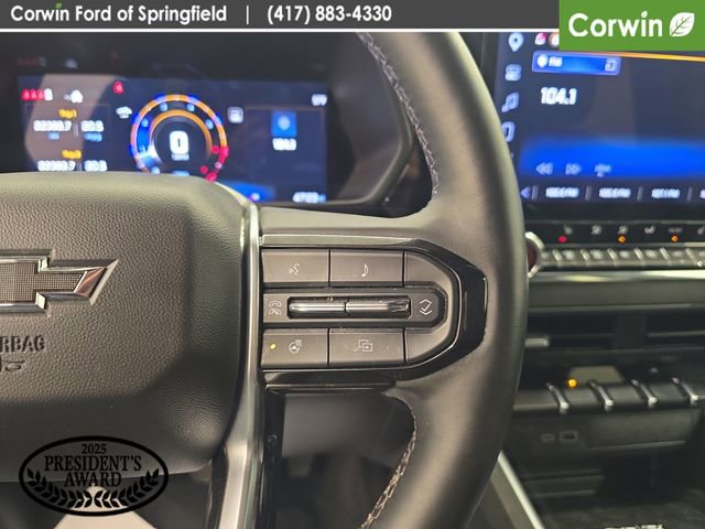 Used 2025 Chevrolet Colorado Trail Boss AWD/4WD image 35