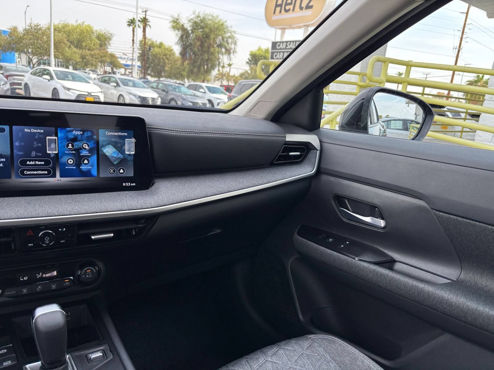 Used 2026 Nissan Kicks SV FWD image 33