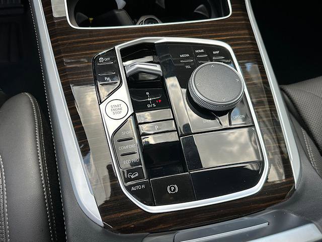 Certified 2025 BMW X5 xDrive40i w/ Climate Comfort Package AWD/4WD image 24