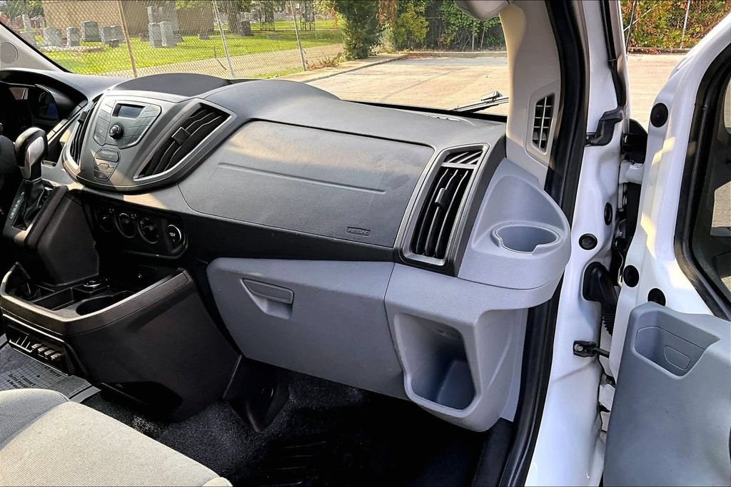 Used 2016 Ford Transit 250 138 RWD image 14
