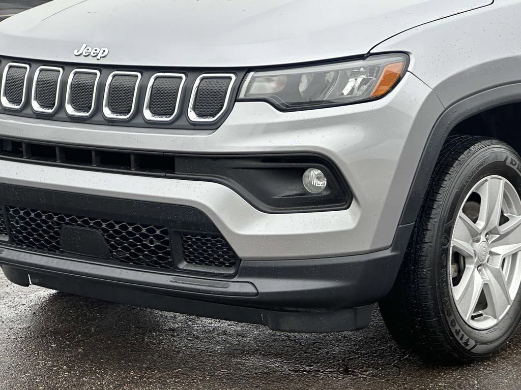 Used 2022 Jeep Compass Latitude w/ Convenience Group image 8