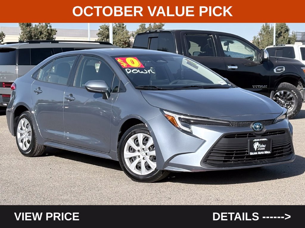 Used 2023 Toyota Corolla LE w/ Carpet Mat Package (TMS) FWD image 2
