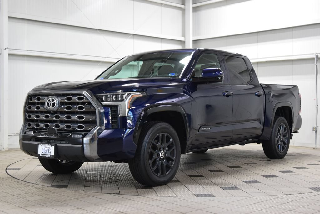 Used 2024 Toyota Tundra Platinum AWD/4WD image 3