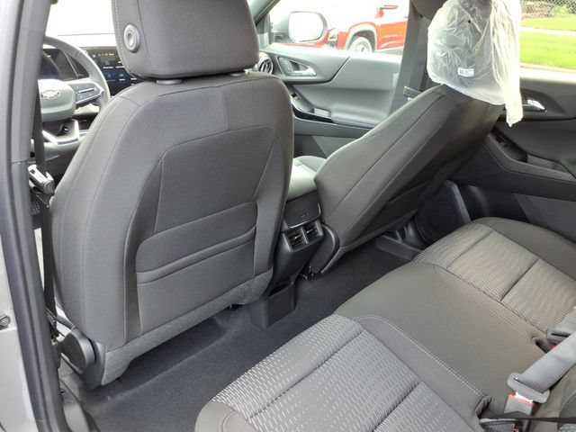 New 2027 Chevrolet Equinox LT w/ Midnight Edition FWD image 7