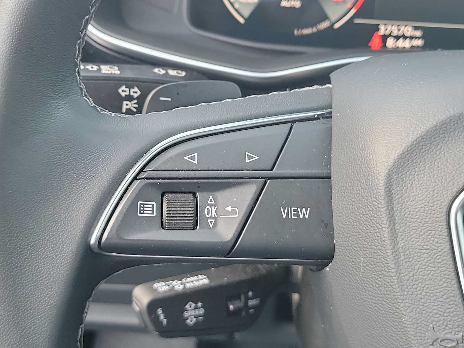 Certified 2023 Audi Q8 Premium Plus AWD/4WD image 23