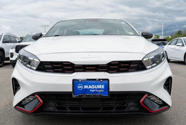 Used 2023 Kia Forte GT-Line w/ GT-Line Premium Package FWD image 3
