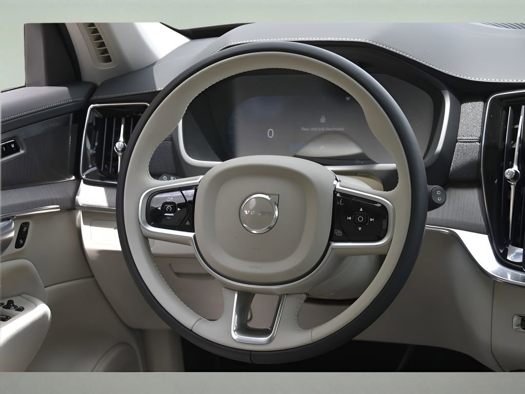 New 2026 Volvo XC90 B5 Ultra w/ Protection Package Premier image 18