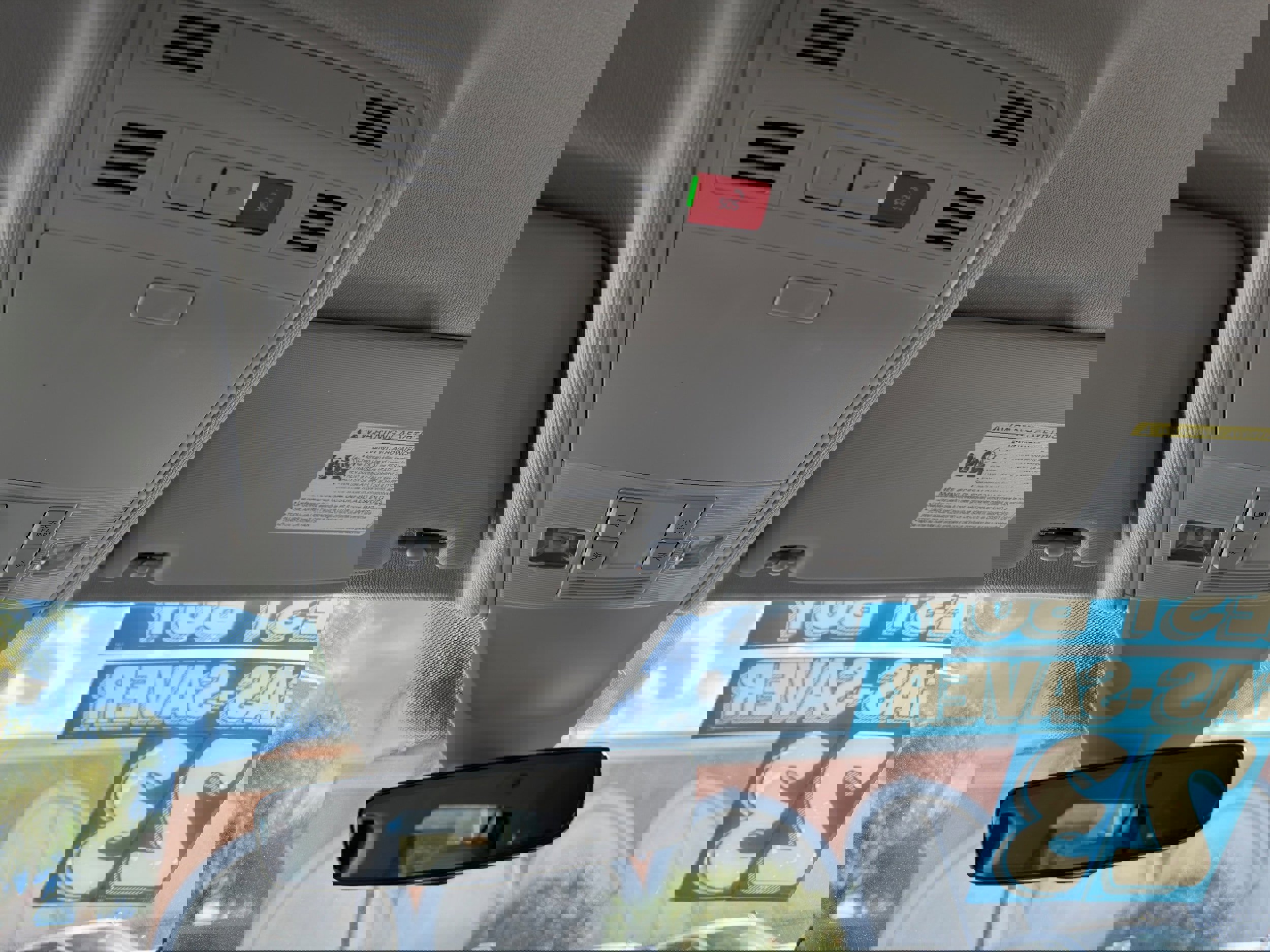 Used 2024 Volkswagen Tiguan S image 34