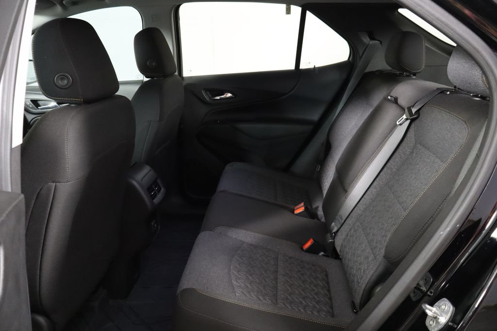 Used 2022 Chevrolet Equinox LT FWD image 16