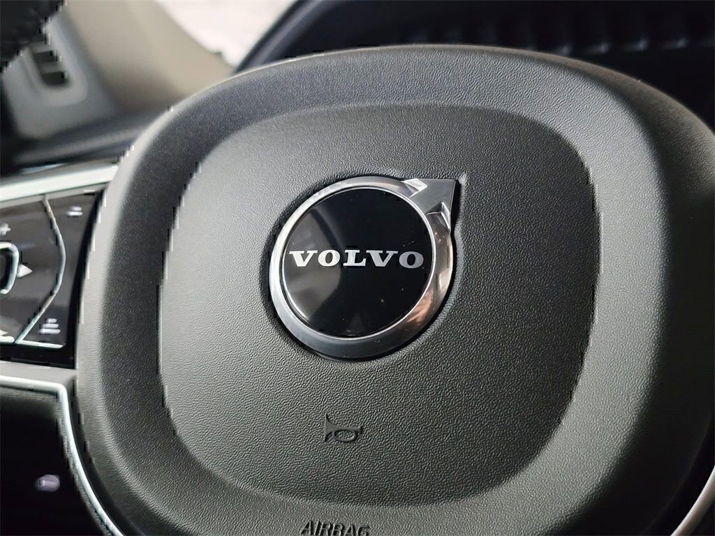 New 2026 Volvo XC90 T8 Plus image 31