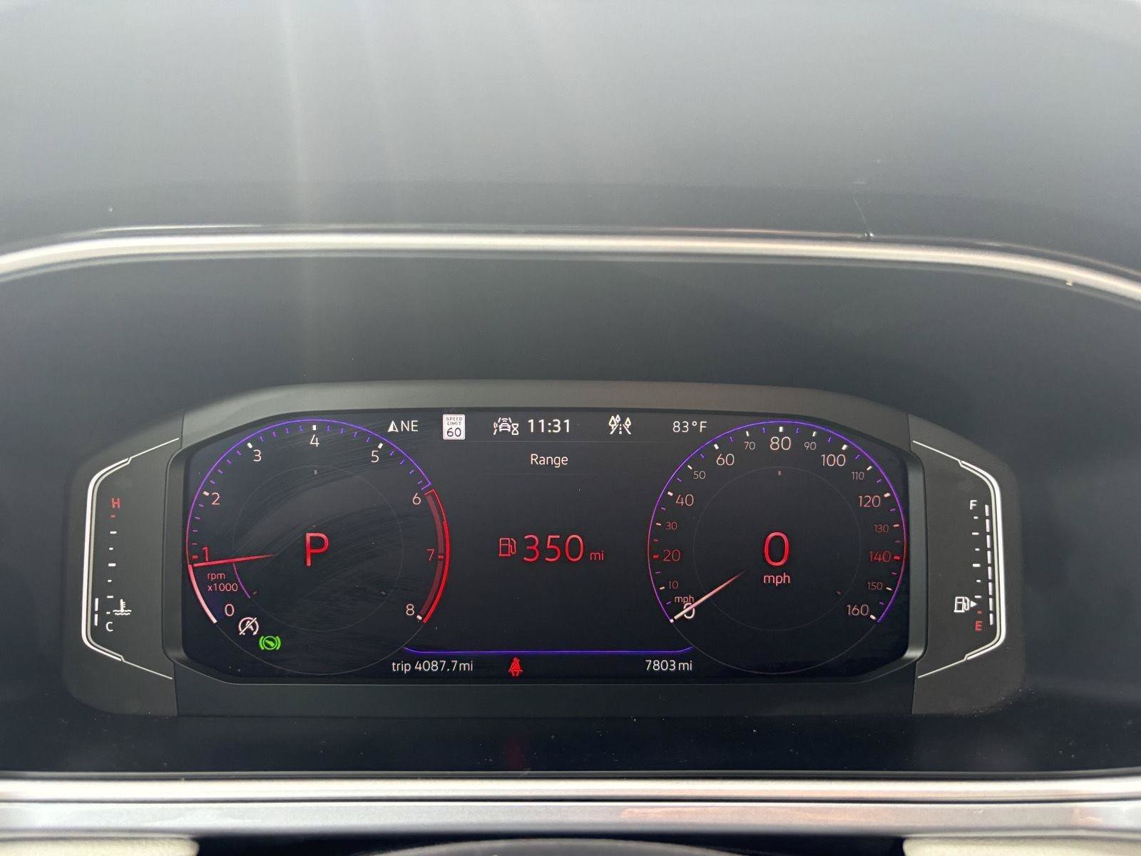 Certified 2025 Volkswagen Taos SEL AWD/4WD image 2