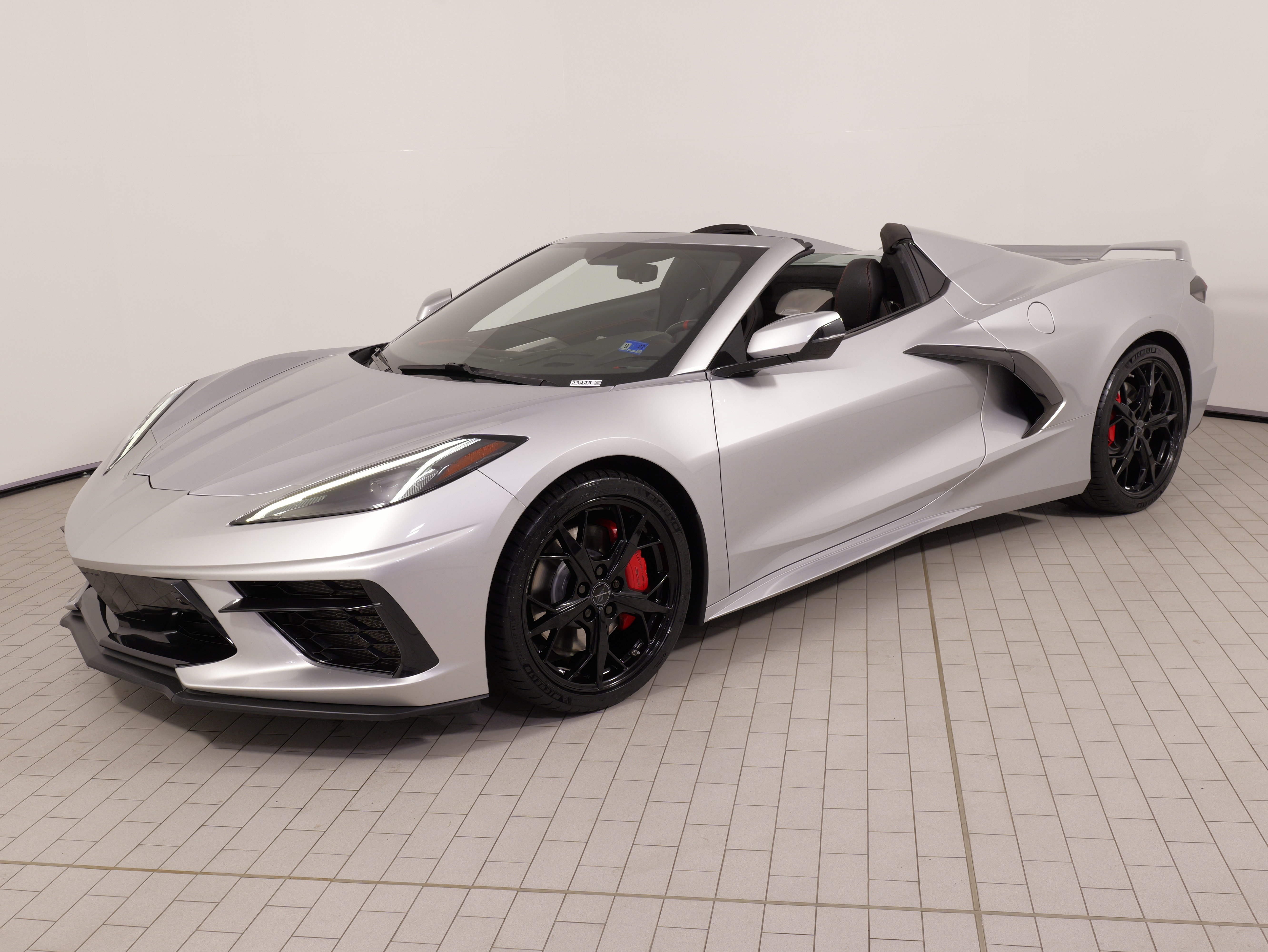 Used 2020 Chevrolet Corvette Stingray Premium Conv w/ 3LT Preferred Equipment Group RWD image 4