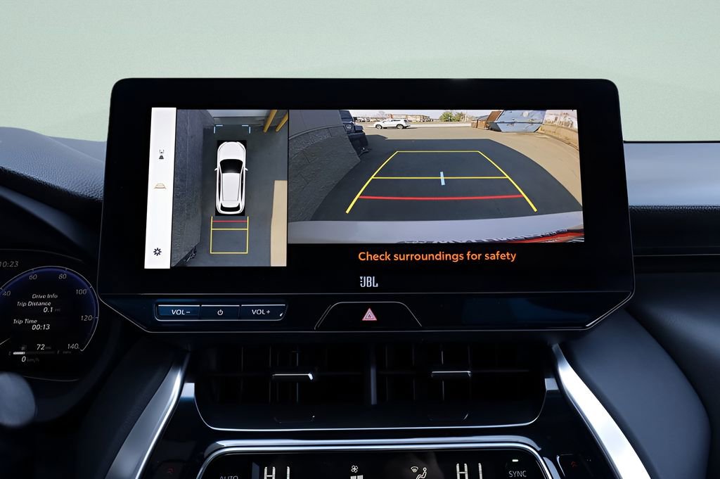 Certified 2023 Toyota Venza Limited image 36