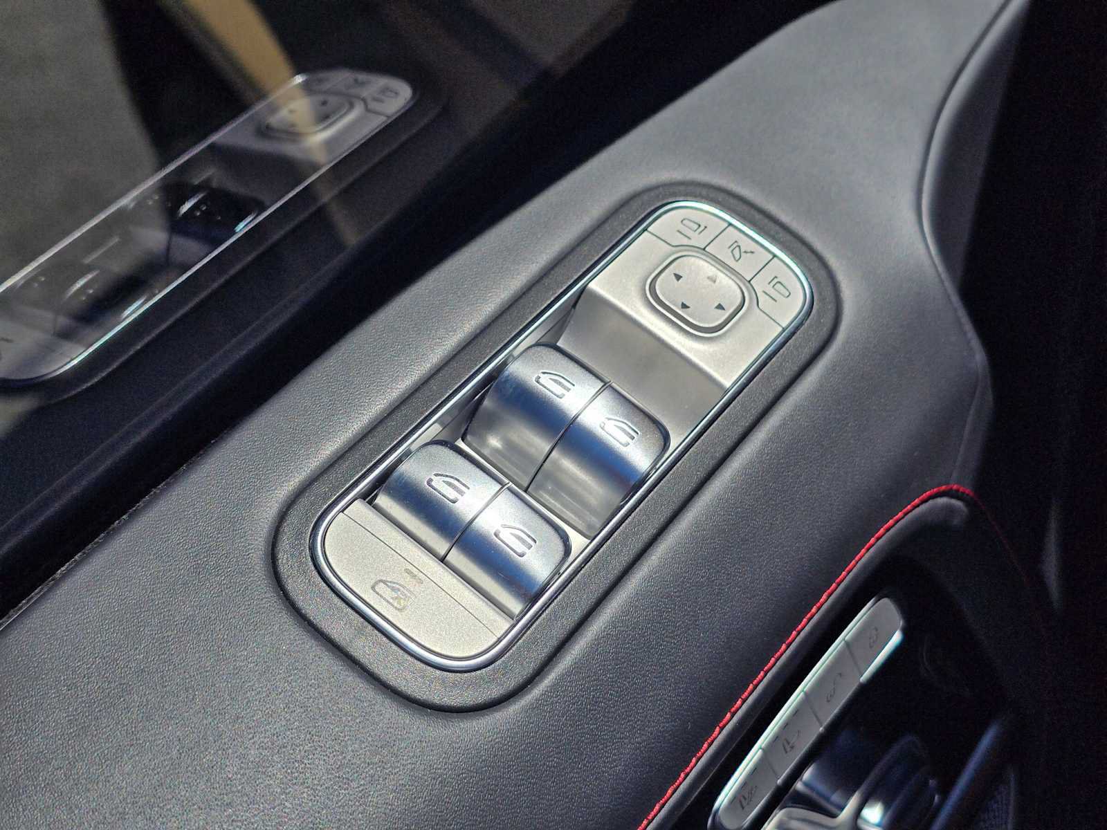 Used 2025 Mercedes-Benz G 63 AMG 4MATIC image 28