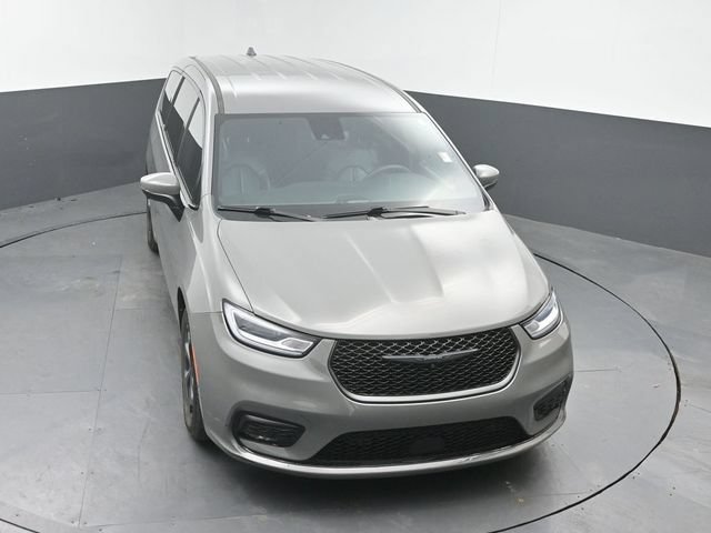 Used 2023 Chrysler Pacifica Touring-L w/ S Appearance Package FWD image 40
