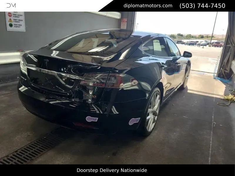 Used 2018 Tesla Model S P100D image 4