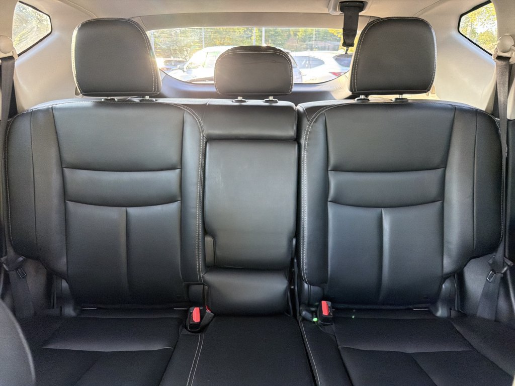 Used 2023 Nissan Murano SV FWD image 28