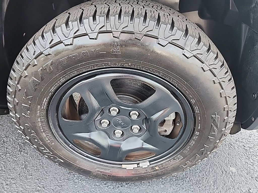 Used 2020 Jeep Renegade Sport image 10