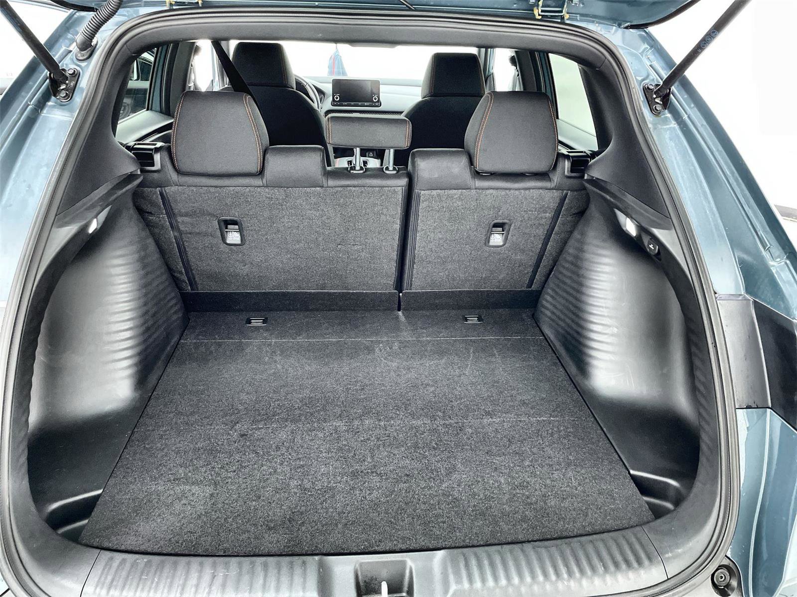 Certified 2025 Honda HR-V Sport image 31