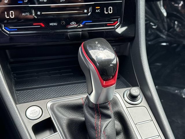 New 2026 Volkswagen Jetta GLI Autobahn FWD image 25