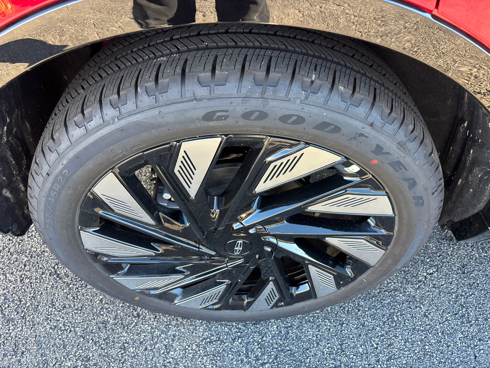 New 2026 Lincoln Nautilus Reserve w/ Jet Appearance Package AWD/4WD image 10