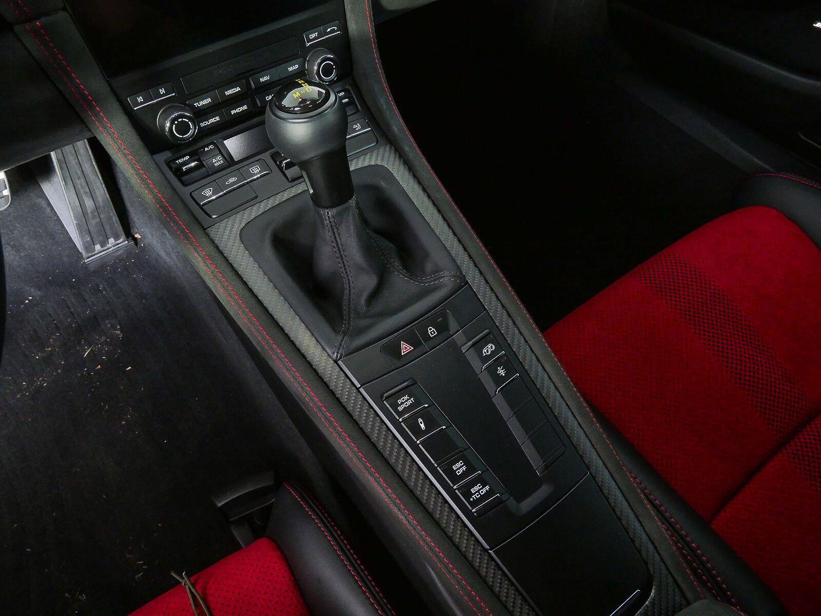 Certified 2025 Porsche 718 Boxster Spyder RS RWD image 14